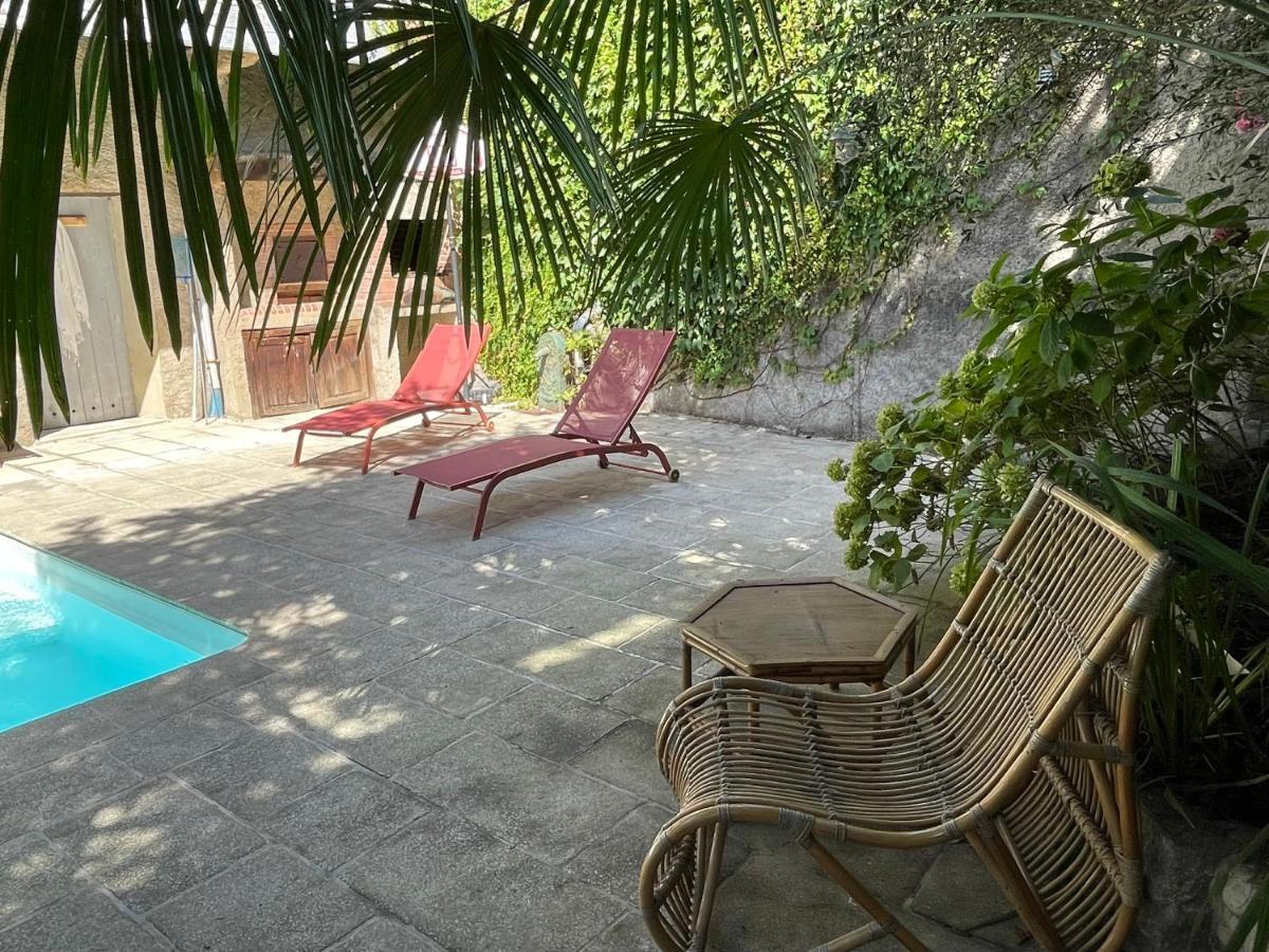 La Maison Aux Murs Anciens Et Ses Chambres Tarbes Bagian luar foto