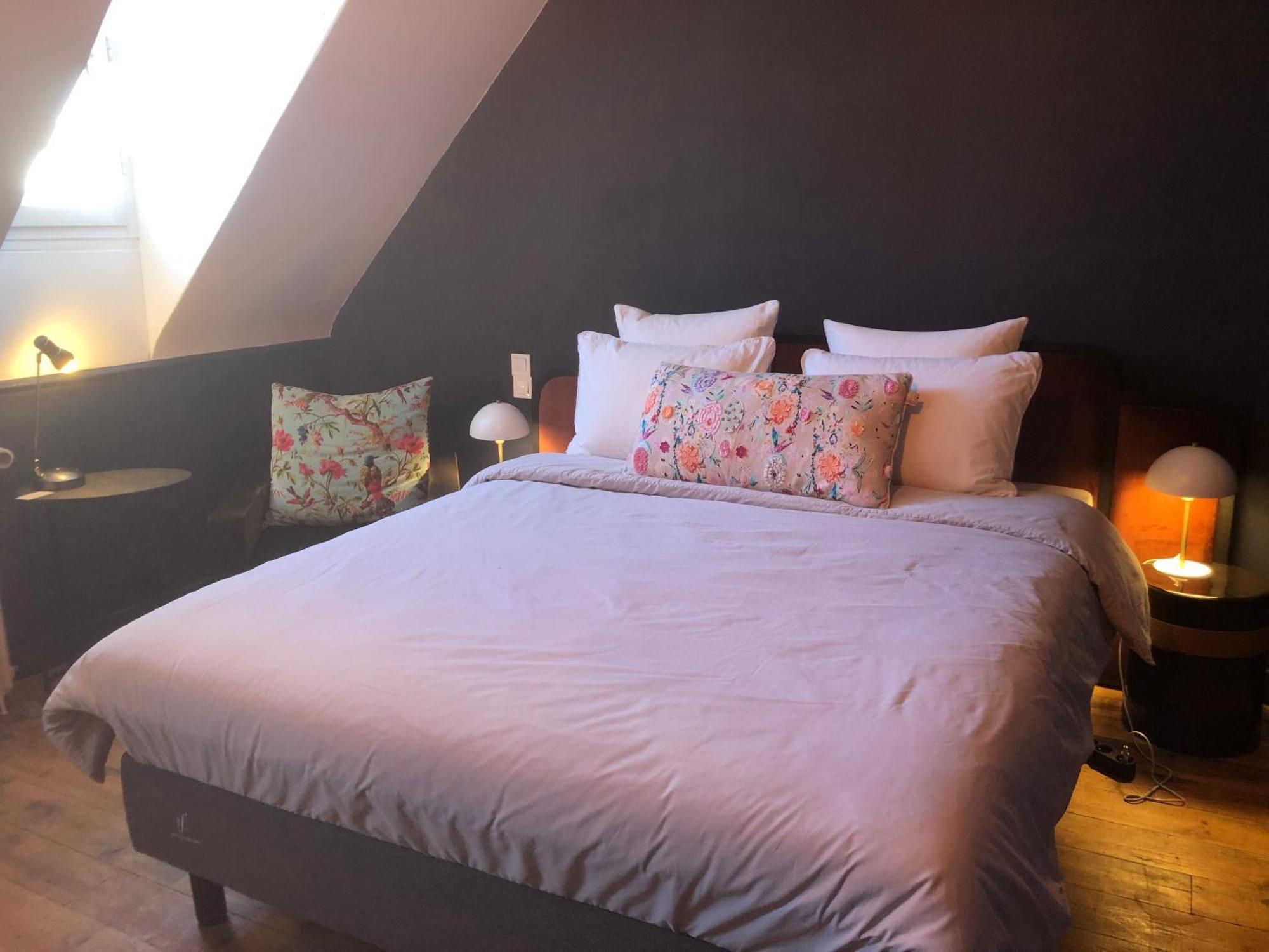 La Maison Aux Murs Anciens Et Ses Chambres Tarbes Bagian luar foto